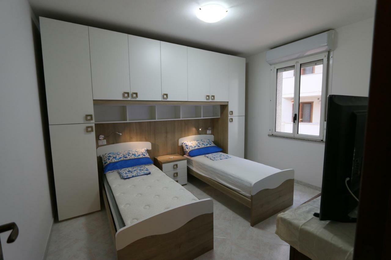 アルゲーロApartamento Fronte Mareアパートメント エクステリア 写真