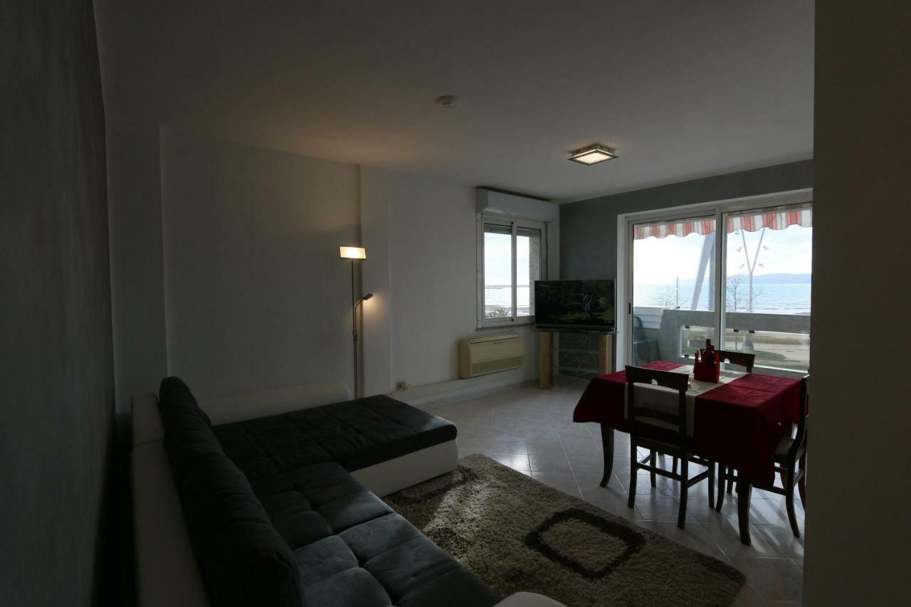 アルゲーロApartamento Fronte Mareアパートメント エクステリア 写真