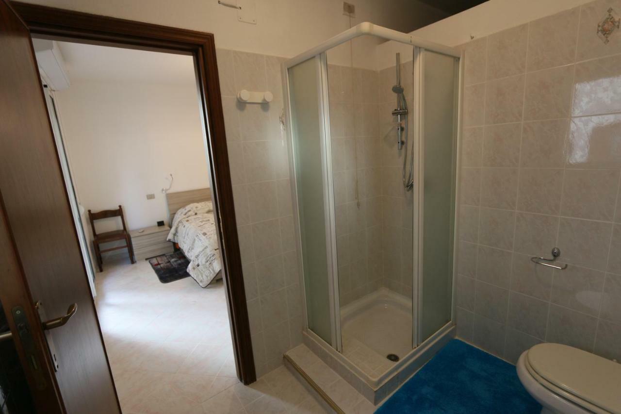 アルゲーロApartamento Fronte Mareアパートメント エクステリア 写真