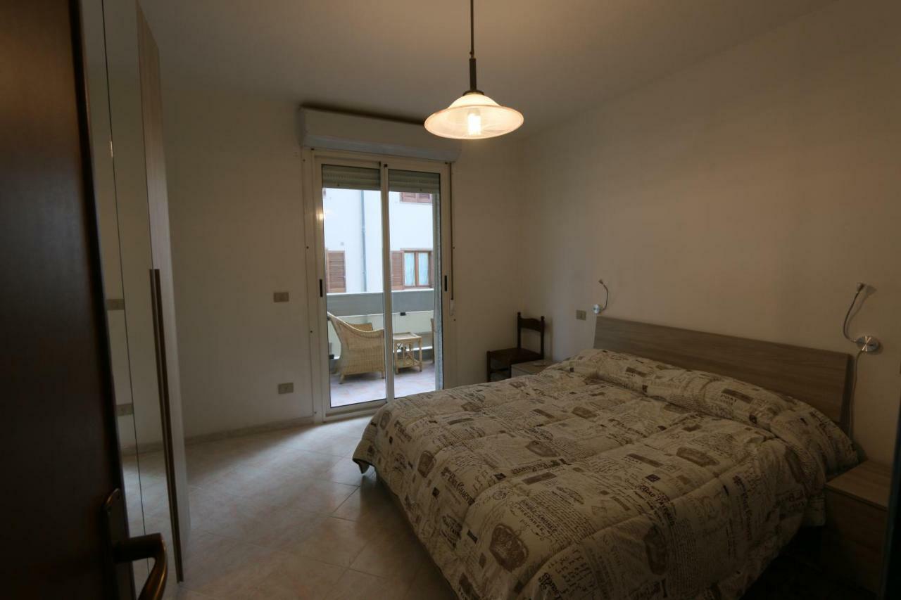 アルゲーロApartamento Fronte Mareアパートメント エクステリア 写真